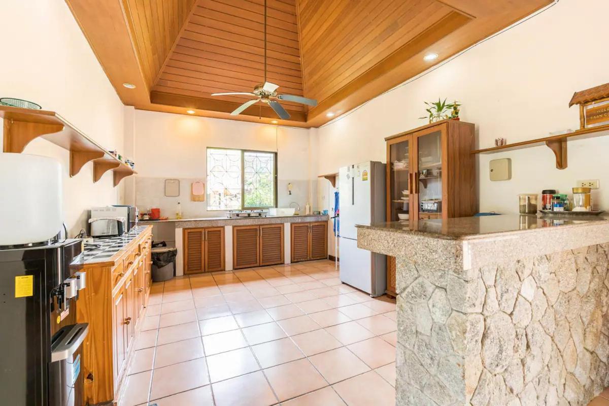 Villa Baan Coconut à Bang Tao Beach  Extérieur photo