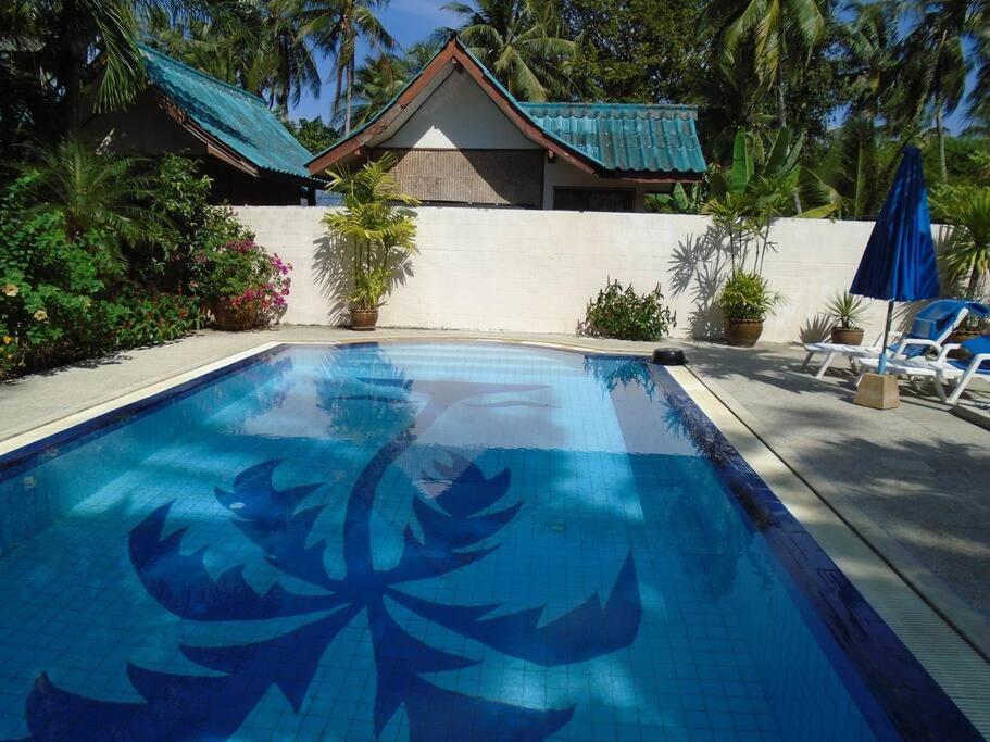 Villa Baan Coconut à Bang Tao Beach  Extérieur photo
