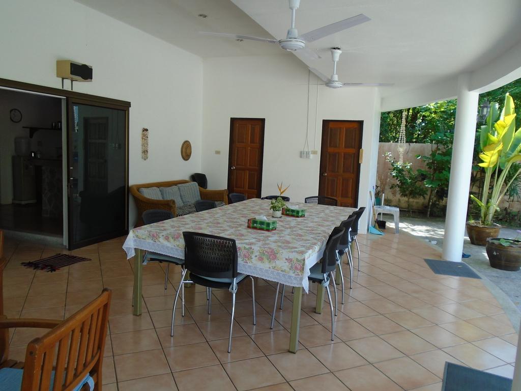 Villa Baan Coconut à Bang Tao Beach  Extérieur photo